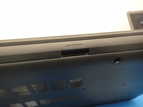 �J�[�h���[�_�[