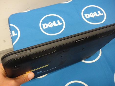 Inspiron 14�O�ʕ�