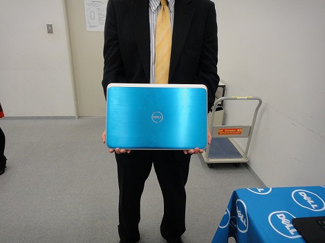 Inspiron 17R�������Ƃ���