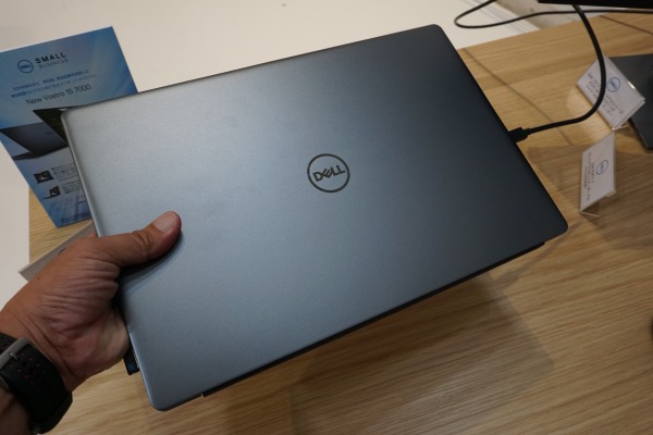 DELL Vostro 15 7000 (7590)レビュー:パソコン徹底比較購入ガイド