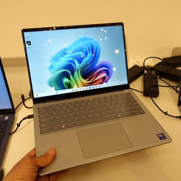 Dell 14 Plus 2-in-1(DB04250)レビュー/パソコン徹底比較購入ガイド