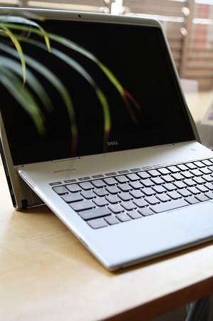 Adamo XPS���r���[