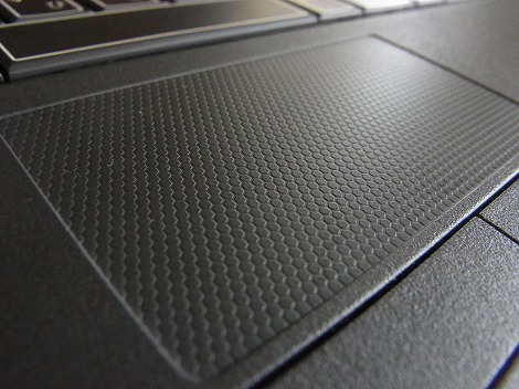 Alienware M11x�^�b�`�p�b�h