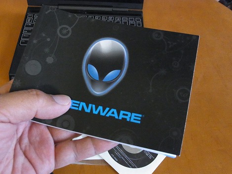 Alienware M11x�}�j���A��
