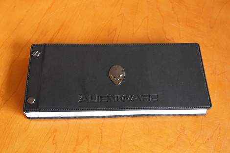 Alienware M15x�}�j���A��