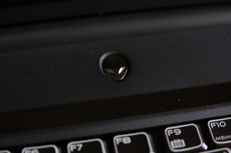 Alienware M15x���r���[