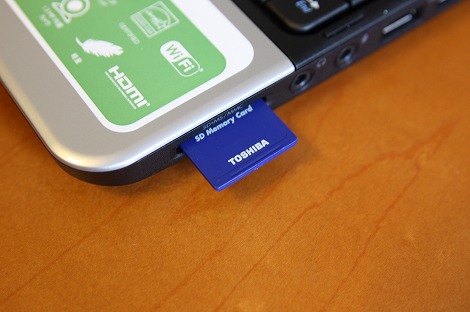 �J�[�h���[�_�[