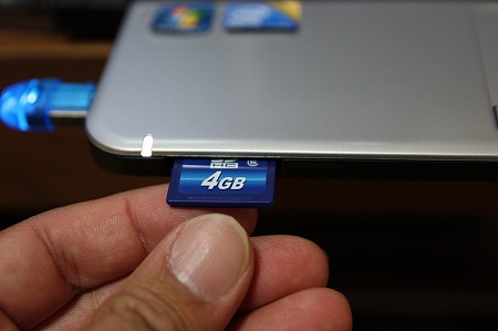 Inspiron 13z SD�J�[�h