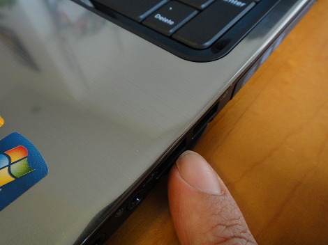 �J�[�h���[�_�[