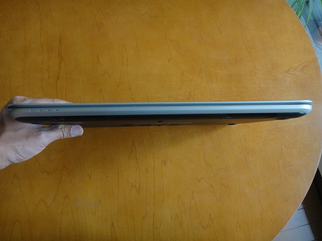 Inspiron 15z �O�ʕ�