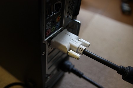 DVI�P�[�u��