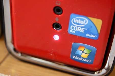 Inspiron 545s�n�[�h�E�F�A�h���C�u���색�C�g