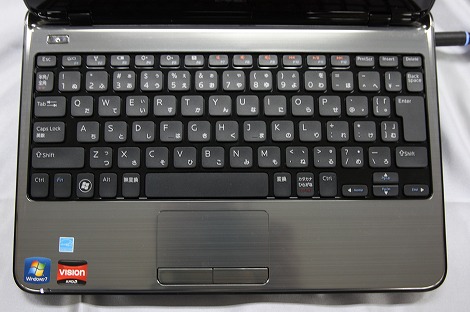 Inspiron M101z�L�[�{�[�h