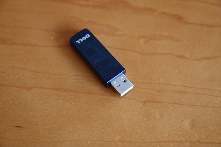 Inspiron One 19���V�[�o�[