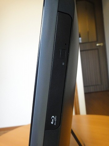 Inspiron One 2320�E