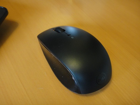 Inspiron One 2320�}�E�X