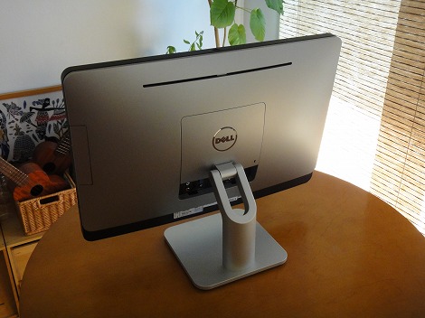 Inspiron One 2330 �w��