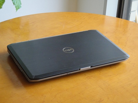 �t���b�g�ȃf�U�C��