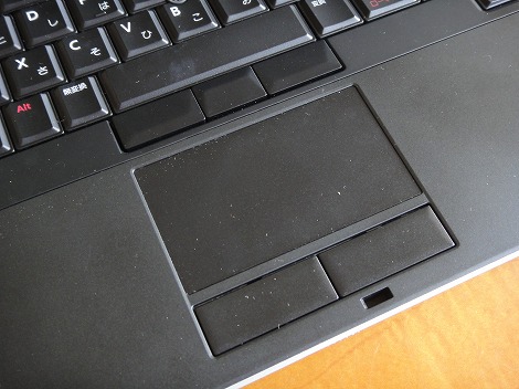 Latitude E5520���r���[