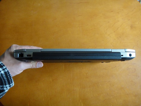 Latitude E6320���r���[