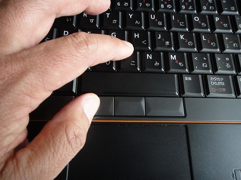 Latitude E6320���r���[