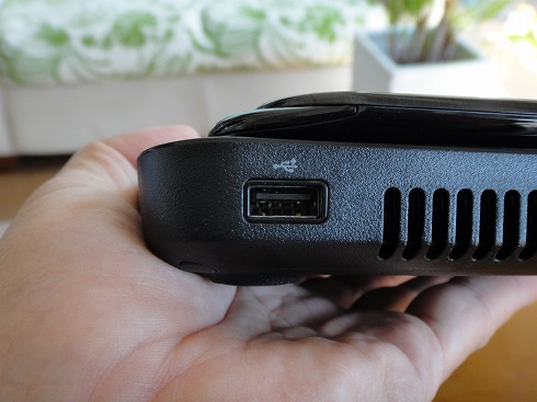 Inspiron 15R HDMI�[�q