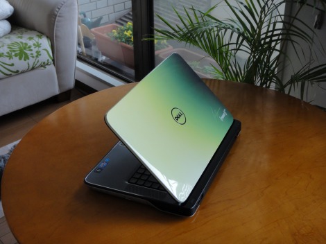 XPS 15 design studio���r���[