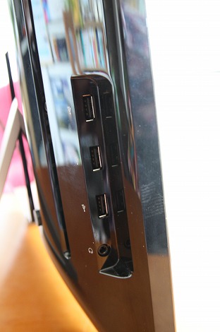 Dell ST2220T ���j���[�{�^��