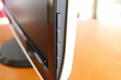 Dell ST2410 ���j���[�{�^��