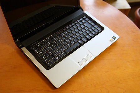 Studio 15�L�[�{�[�h