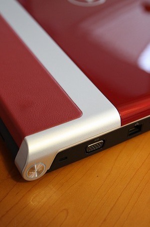 Studio XPS 16���U�[