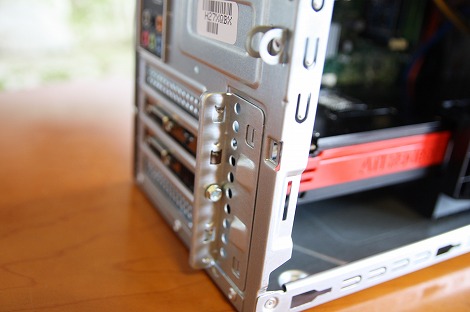 �g���X���b�g