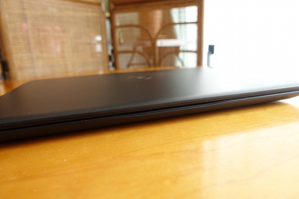 Vostro 14 3000�O�ʕ�