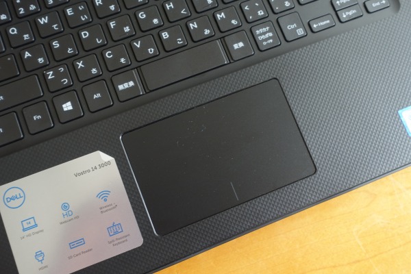 Vostro 14 3000�̃^�b�`�p�b�h