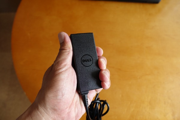 Vostro 14 3000��AC�A�_�v�^