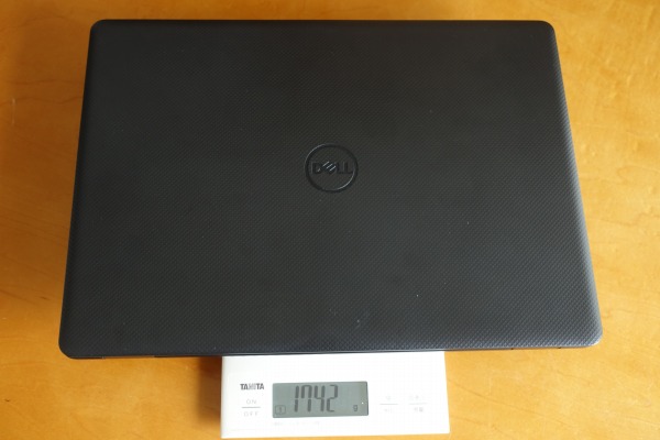 Vostro 14 3000�̏d��