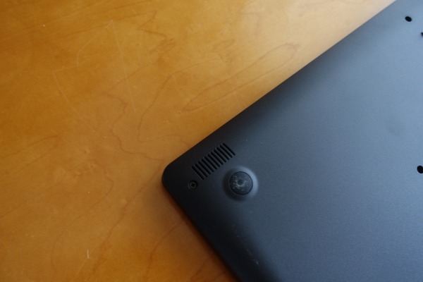 Vostro 15 3000(3581)�̃X�s�[�J�[