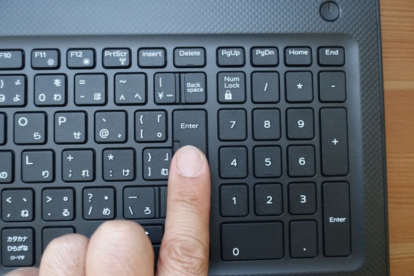 Vostro 15 3000(3581)��Enter�L�[