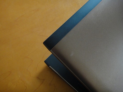 Vostro 3750 �V���o�[