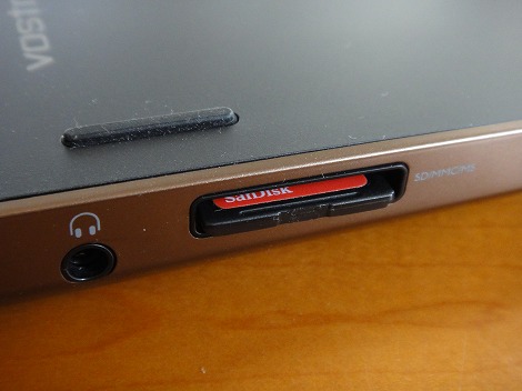 Vostro 3750�J�[�h���[�_�[