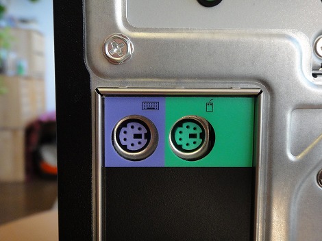 �X���b�g�C��