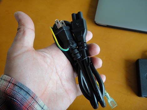 �d���P�[�u��