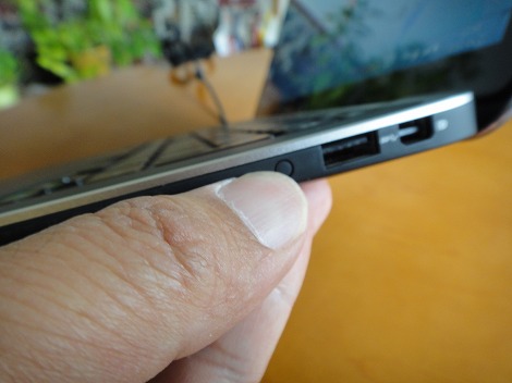 �o�b�e���{�^��