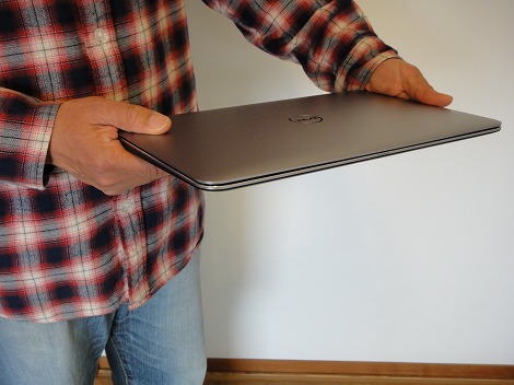 XPS 13���r���[