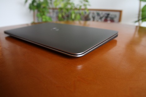 XPS 13 �f�U�C�� 