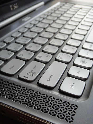 XPS 14z�Ɨ��L�[