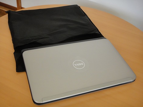 �p������