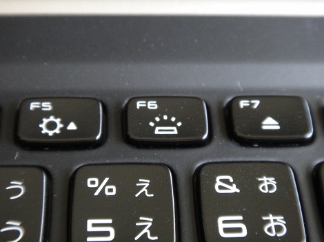 �o�b�N���C�g����