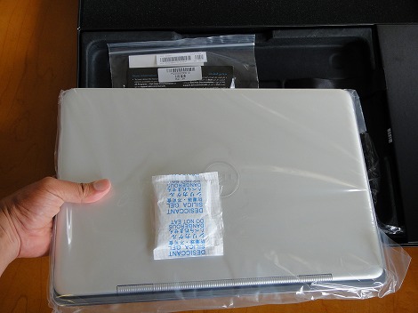 �{�̎��o��