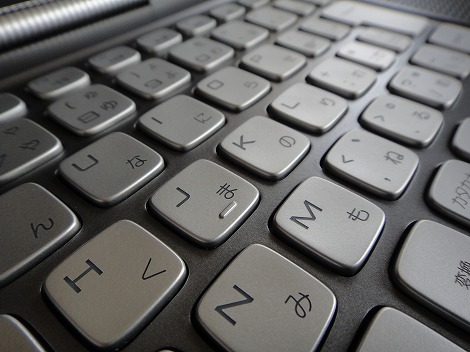 XPS 15z�Ɨ��L�[